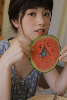 美丽小蜜桃
